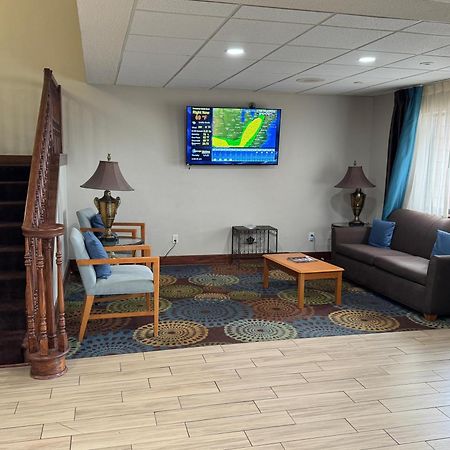 Baymont By Wyndham Mishawaka South Bend Area Hotell Eksteriør bilde