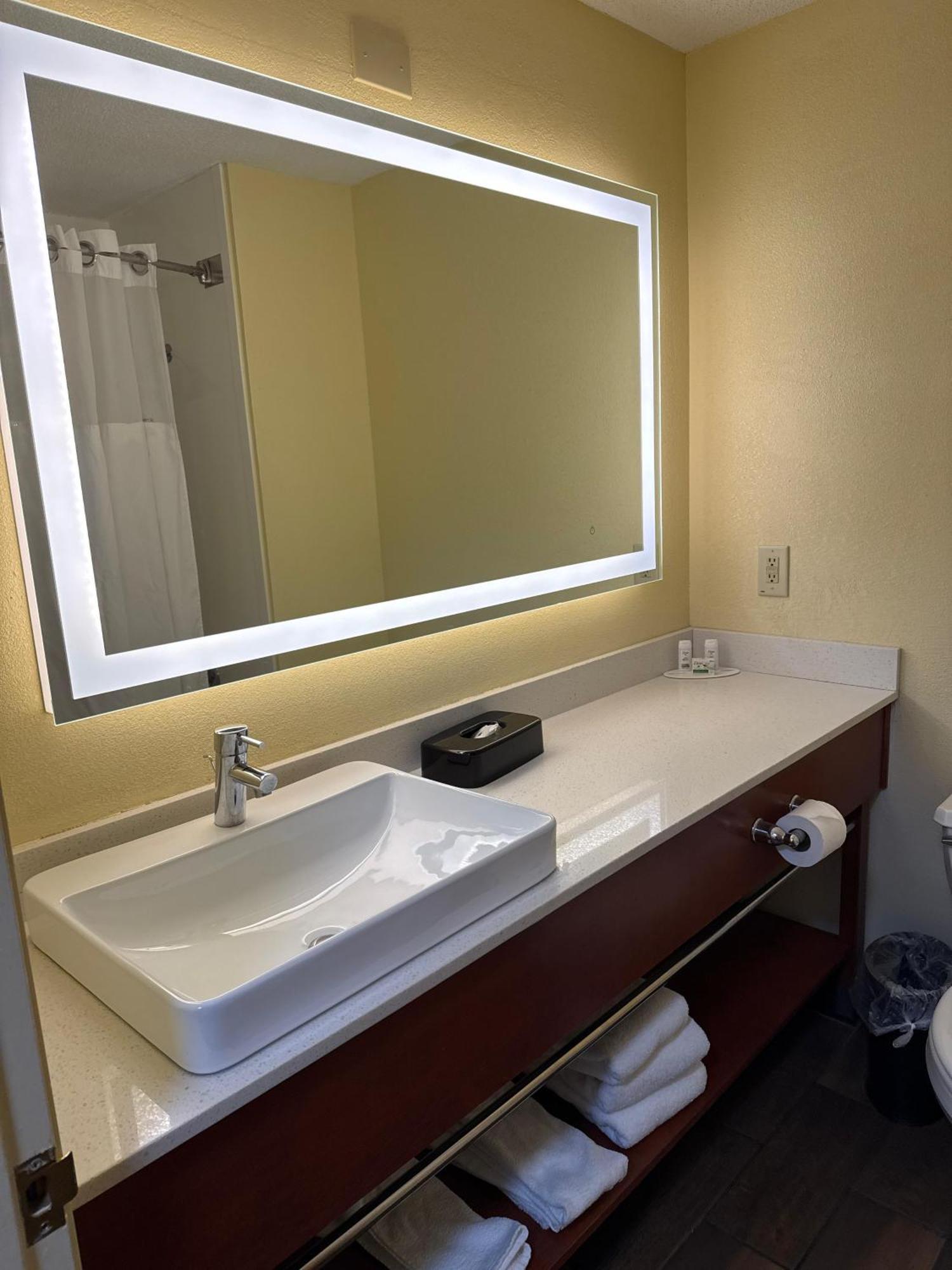 Baymont By Wyndham Mishawaka South Bend Area Hotell Eksteriør bilde